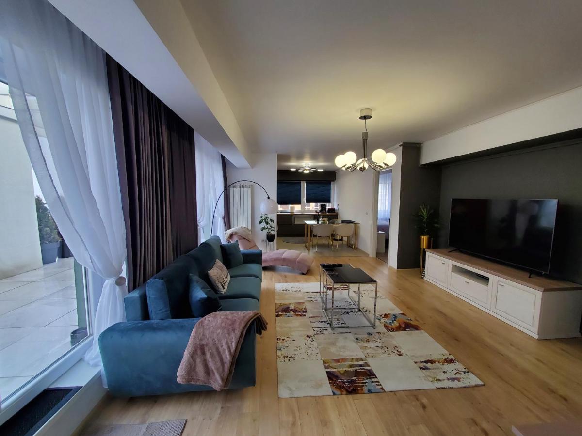 Jad- Penthouse With Jacuzzi And Mountain View - Coresi Brasov Exterior photo