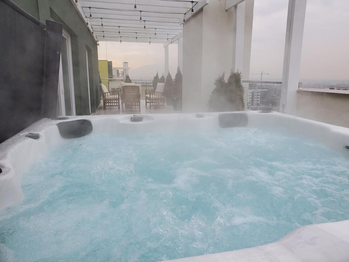 Jad- Penthouse With Jacuzzi And Mountain View - Coresi Brasov Exterior photo
